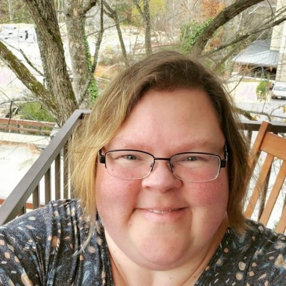 Meet your Posher, Rebecca - Picture 1 of 1